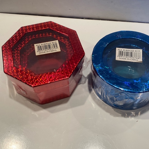 NIP Set of Two Stackable All-Purpose Boxes - Picture 1 of 9